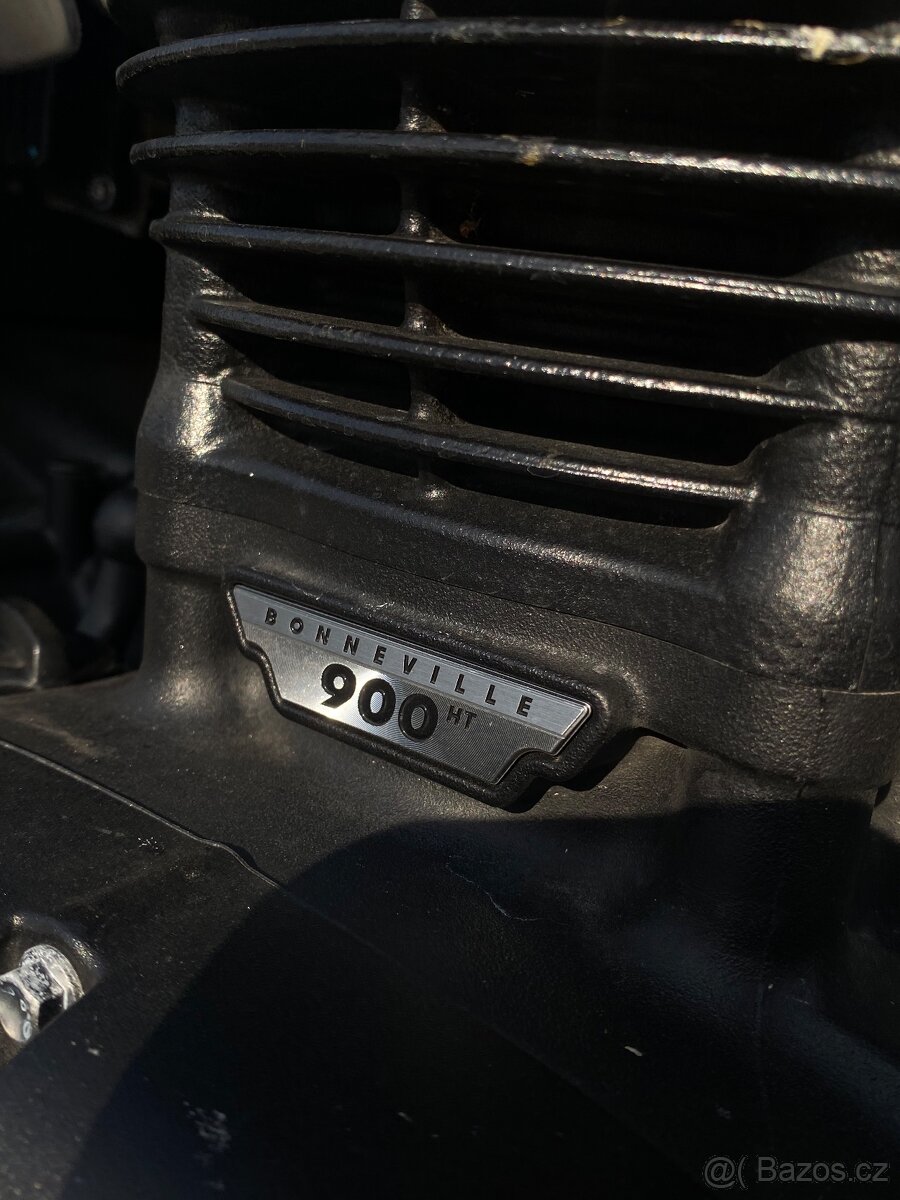 Triumph street twin 900 - 5