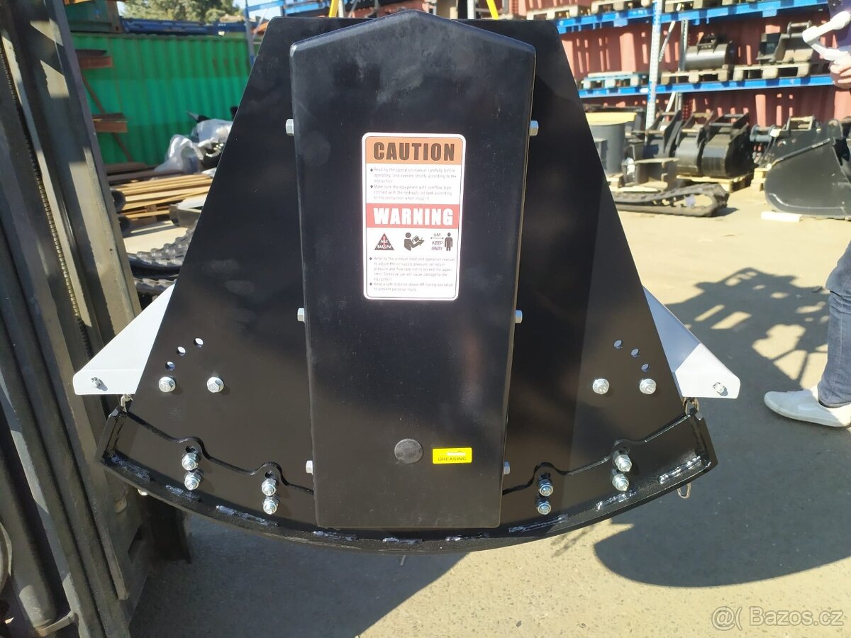 MULČOVAČ HARDY pro stroje 8-14t - 5
