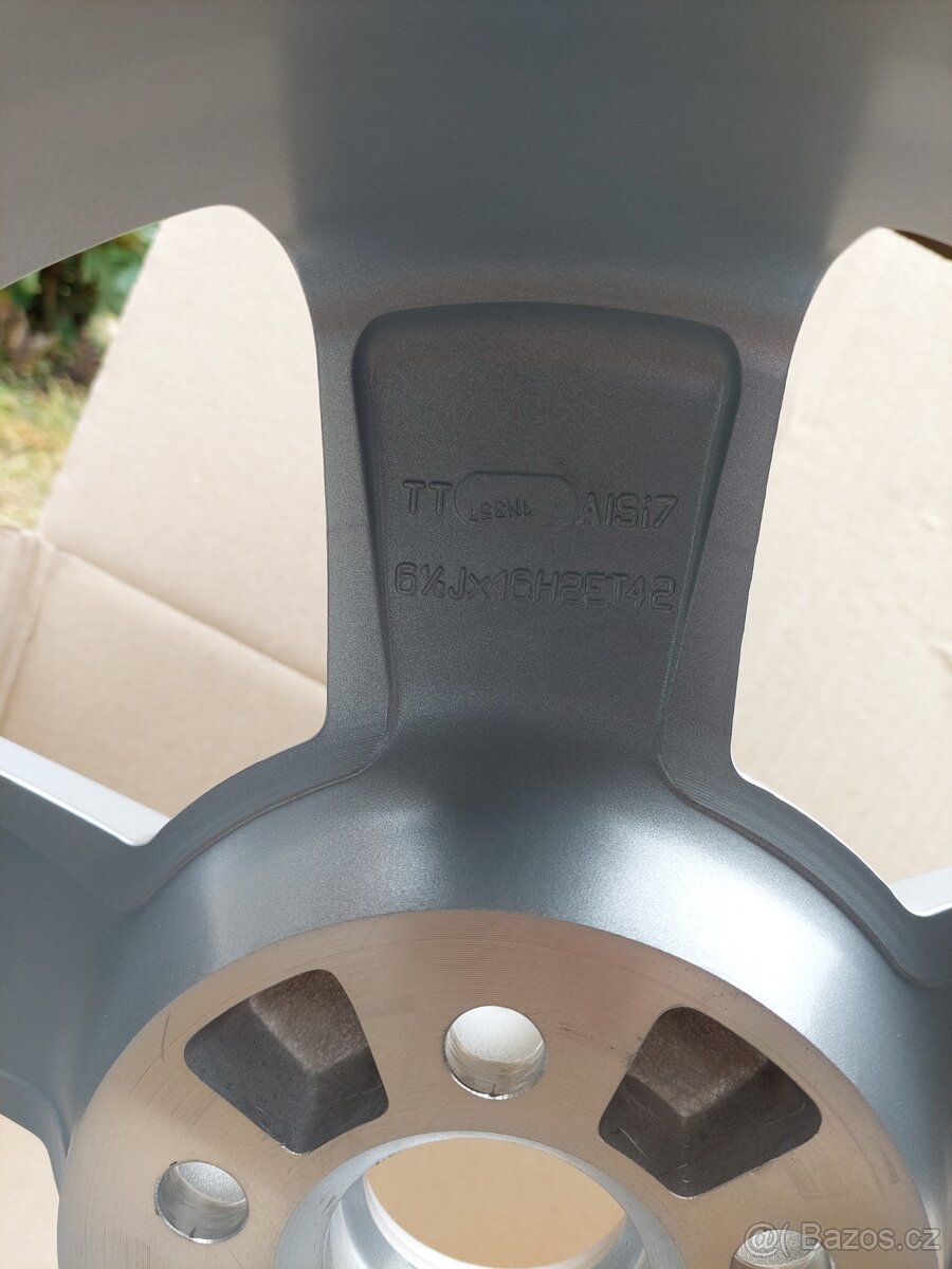 Škoda Octavia 1 nebo Fabia 1 - nové 5x Alu Ride R16, 5X100 - 5