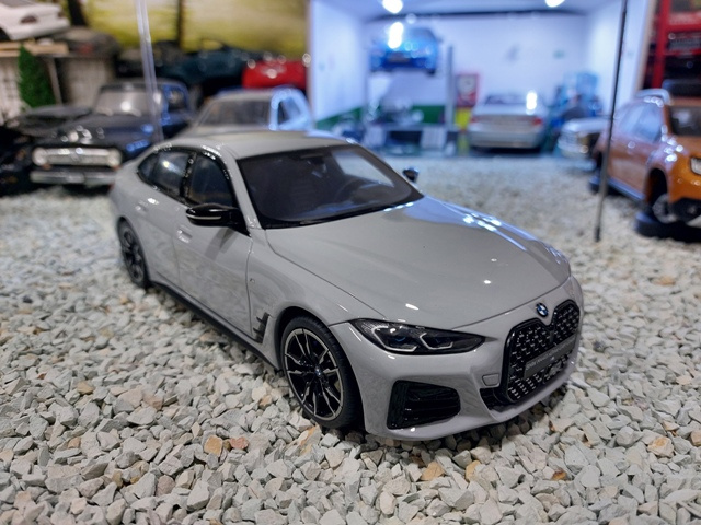 model auta BMW M440i Xdrive gran coupe Otto mobile 1:18 - 5
