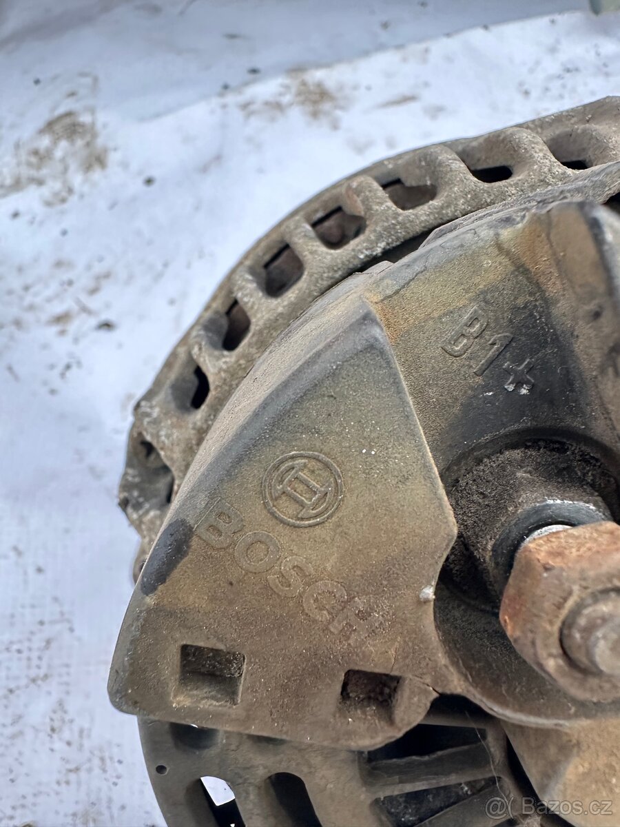 Alternátor BOSCH Iveco EuroCargo ML120 E24 - 5