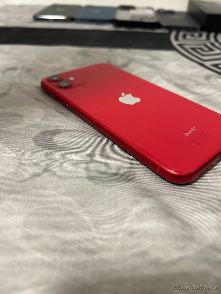 iPhone 11 64 GB - 5