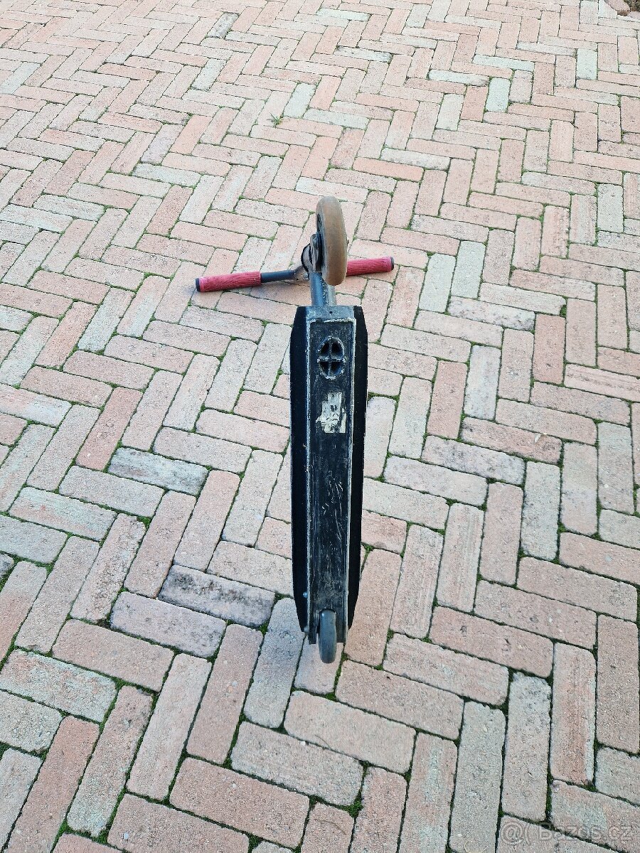 Koloběžka na freestyle - 5