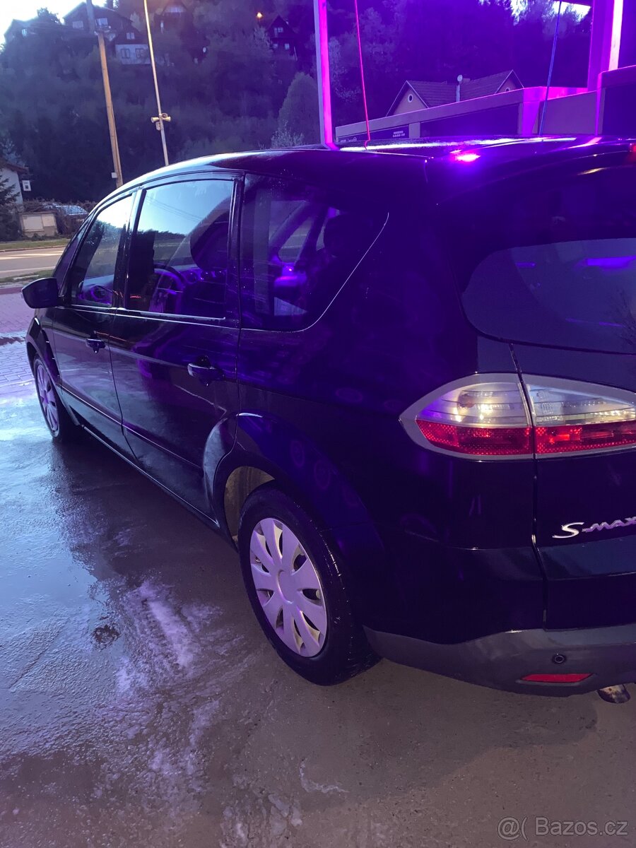 Ford S-Max - 5
