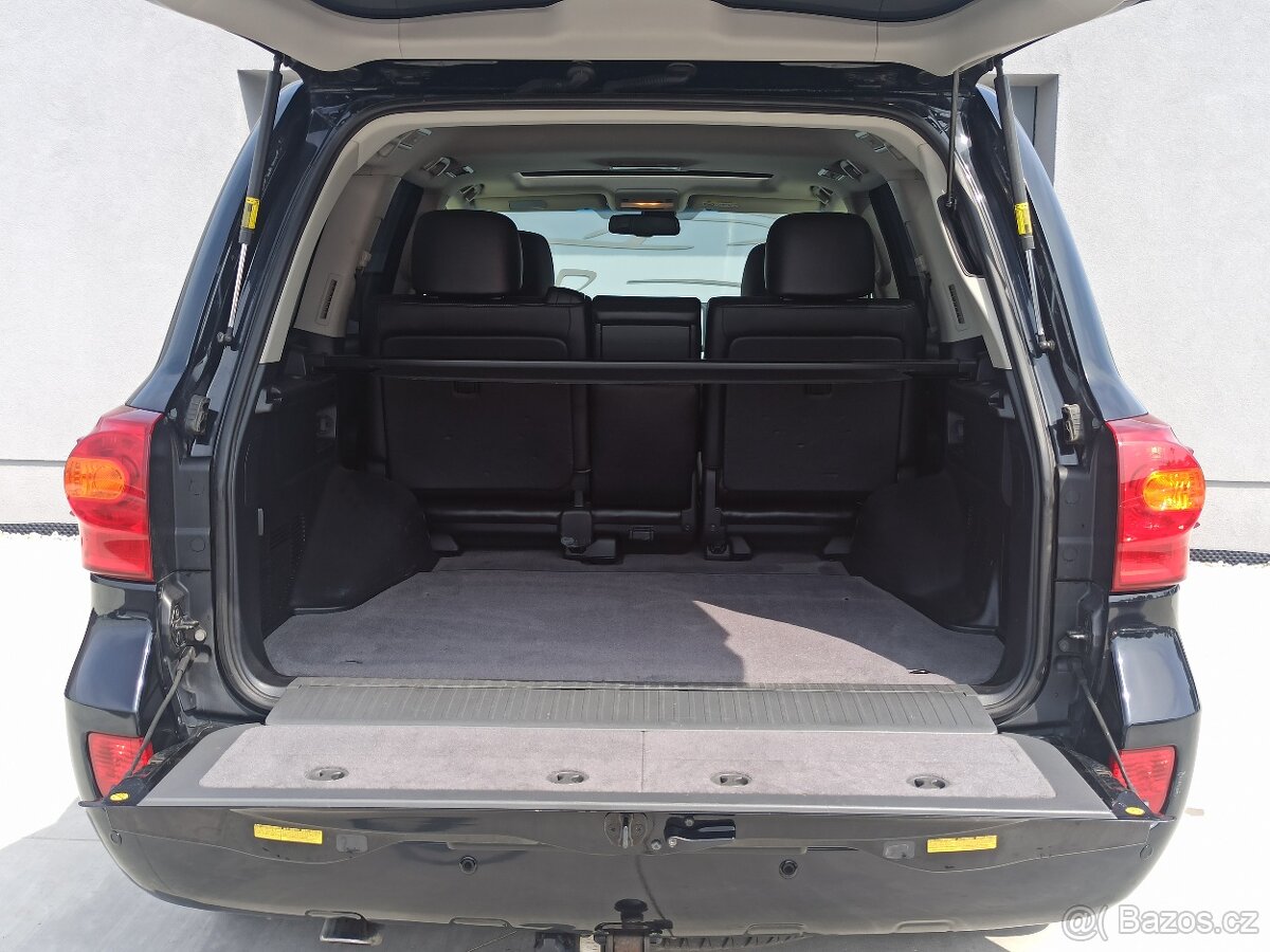 TOYOTA LAND CRUISER 200 4.5D V8 200kW