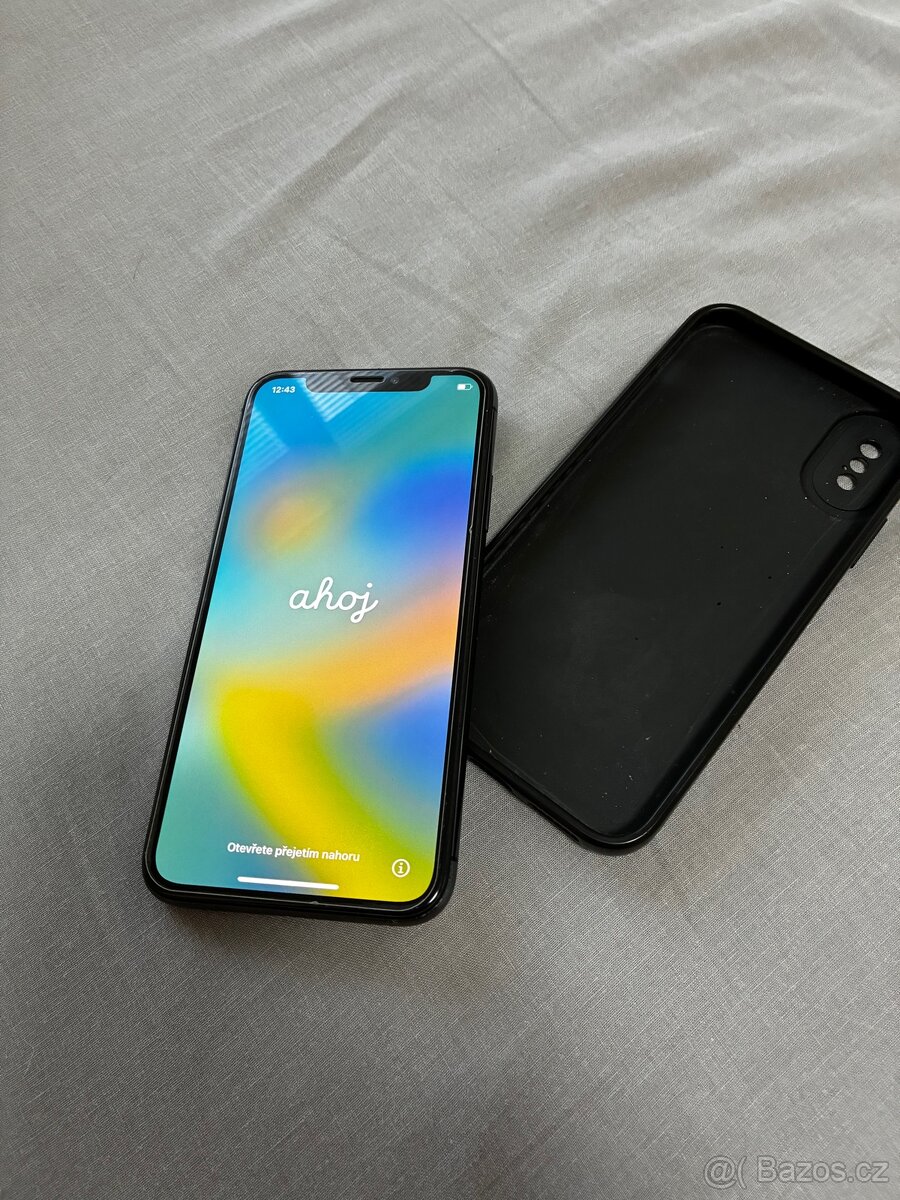 Prodám iphone X velmi pěkny.kondice baterie 100% - 5