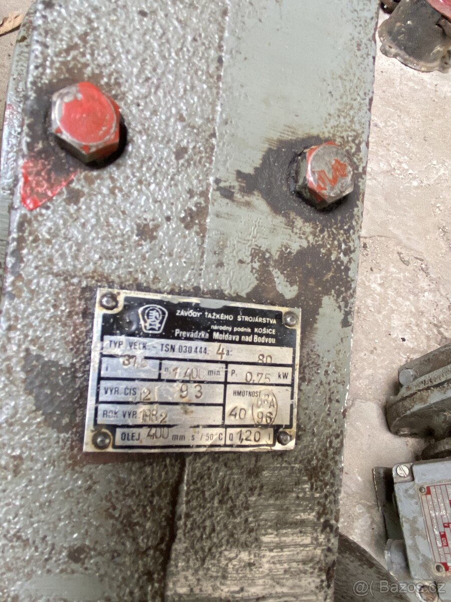 Elektromotor 3kw 2900ot, vibrační motor - 5