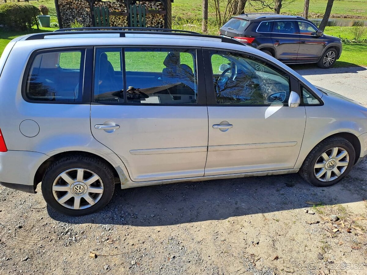 VW Touran automat - 5