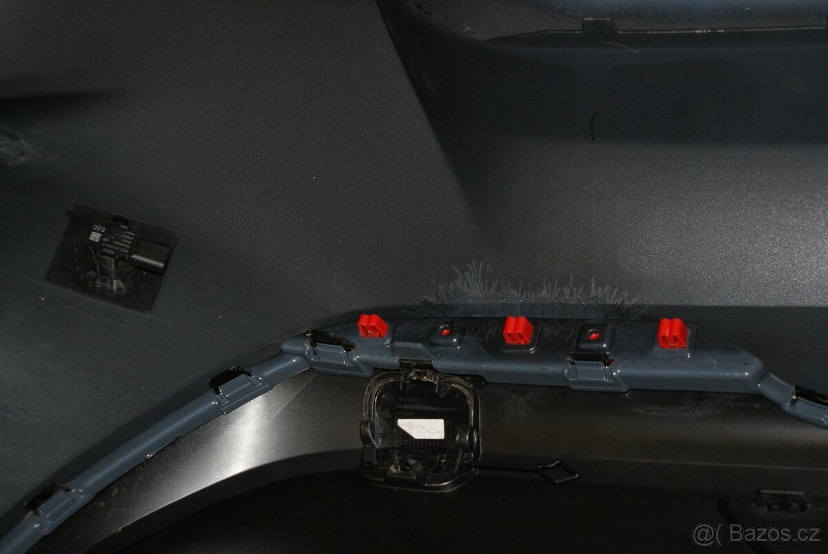 nárazník BMW 1 F40 - 5