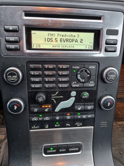 Volvo XC70III D5 151kw - Náhradní díly - 5