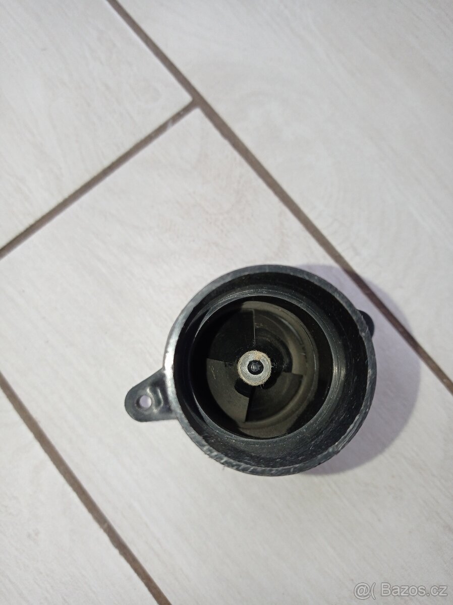 Škoda 100, 110 mřížka ventilace topení - 5