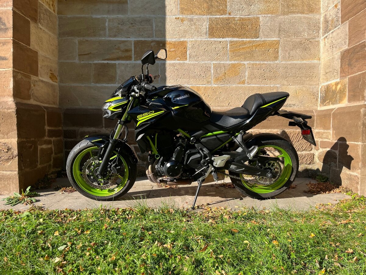 Kawasaki Z650 - 5