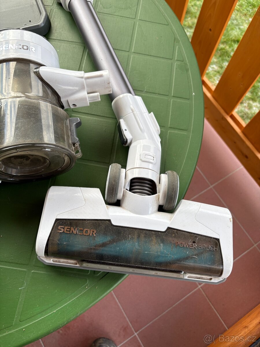 VYSAVAČ TYČOVÝ SENCOR - 5