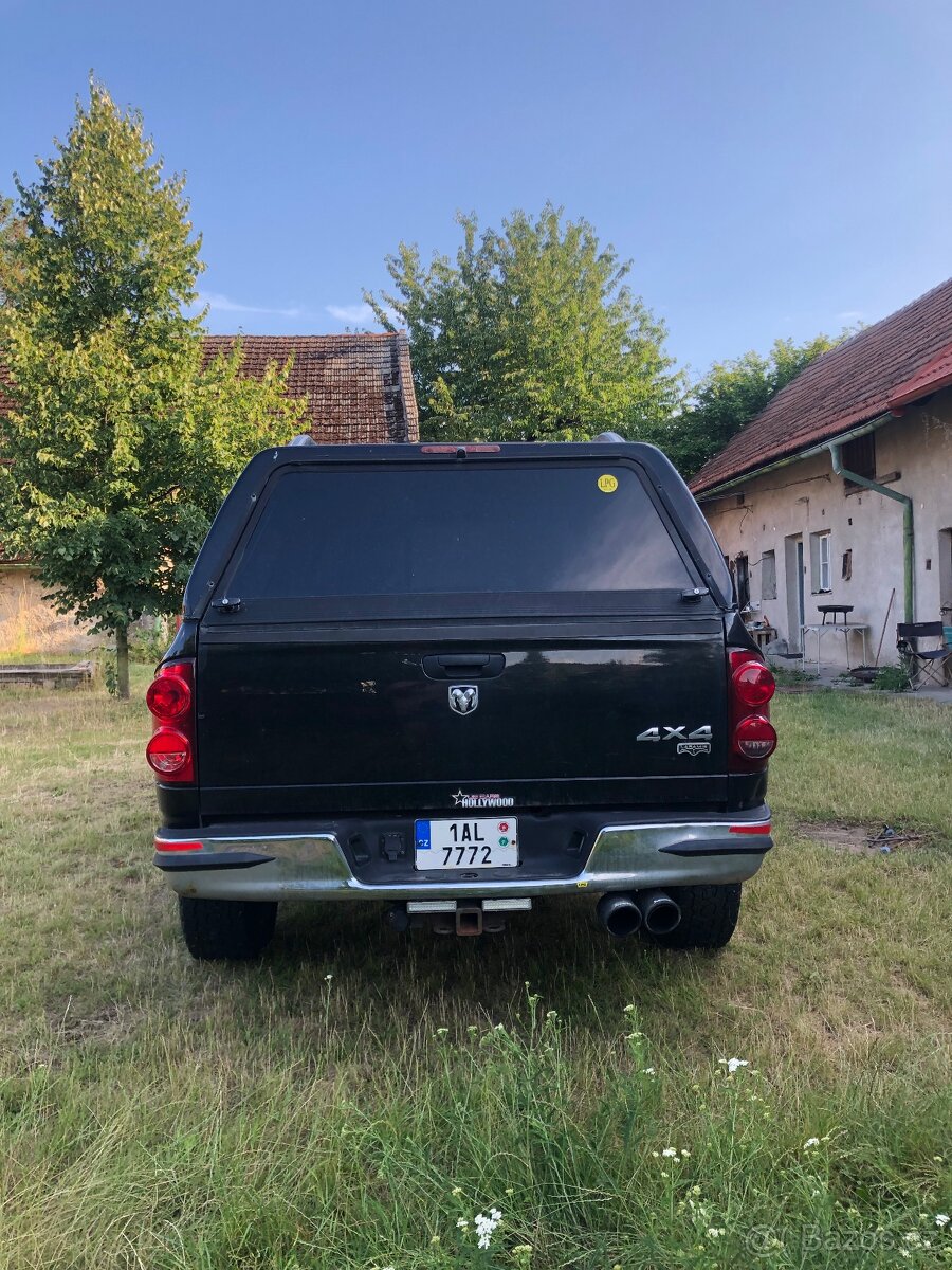 2006 Dodge Ram 1500 Laramie - 5