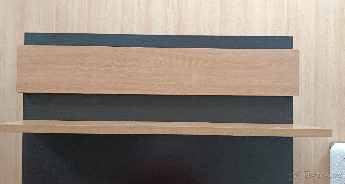 Poličky na stěnu - 5