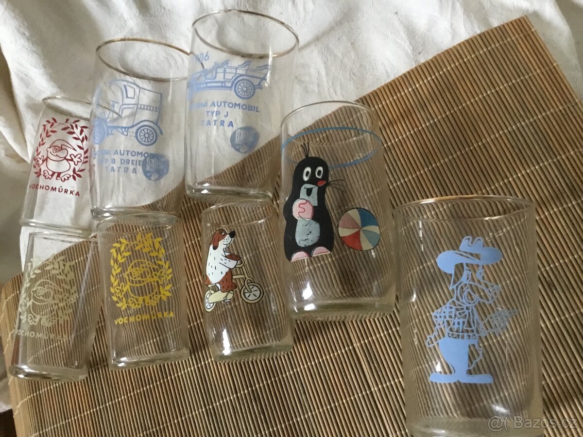 sklenice s obrazky 1973, sport, fotbal, histor. auta - 5