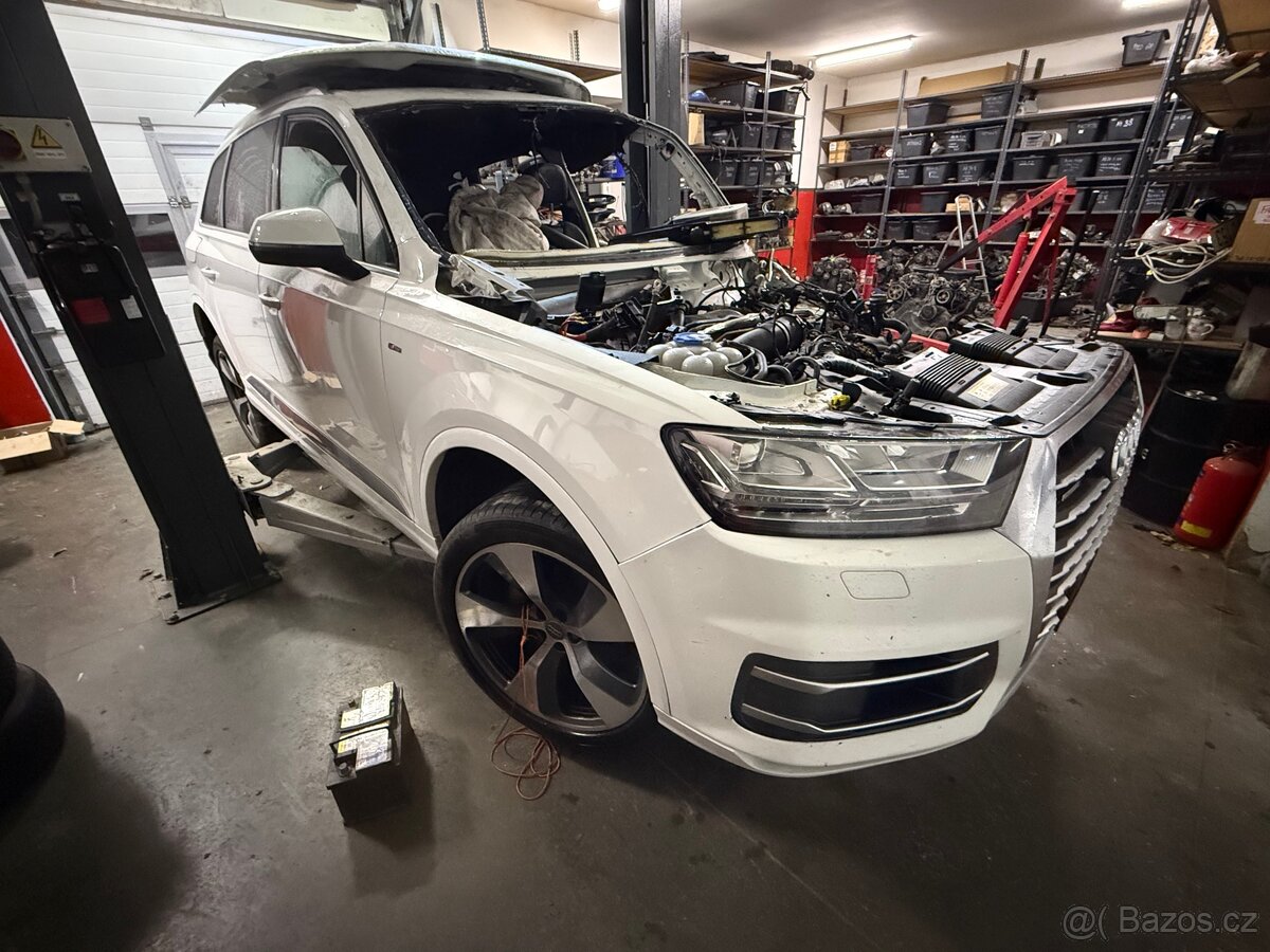 Náhradní díly Audi Q7 4M S-Line 2016 CRT 160kw SUQ - 5