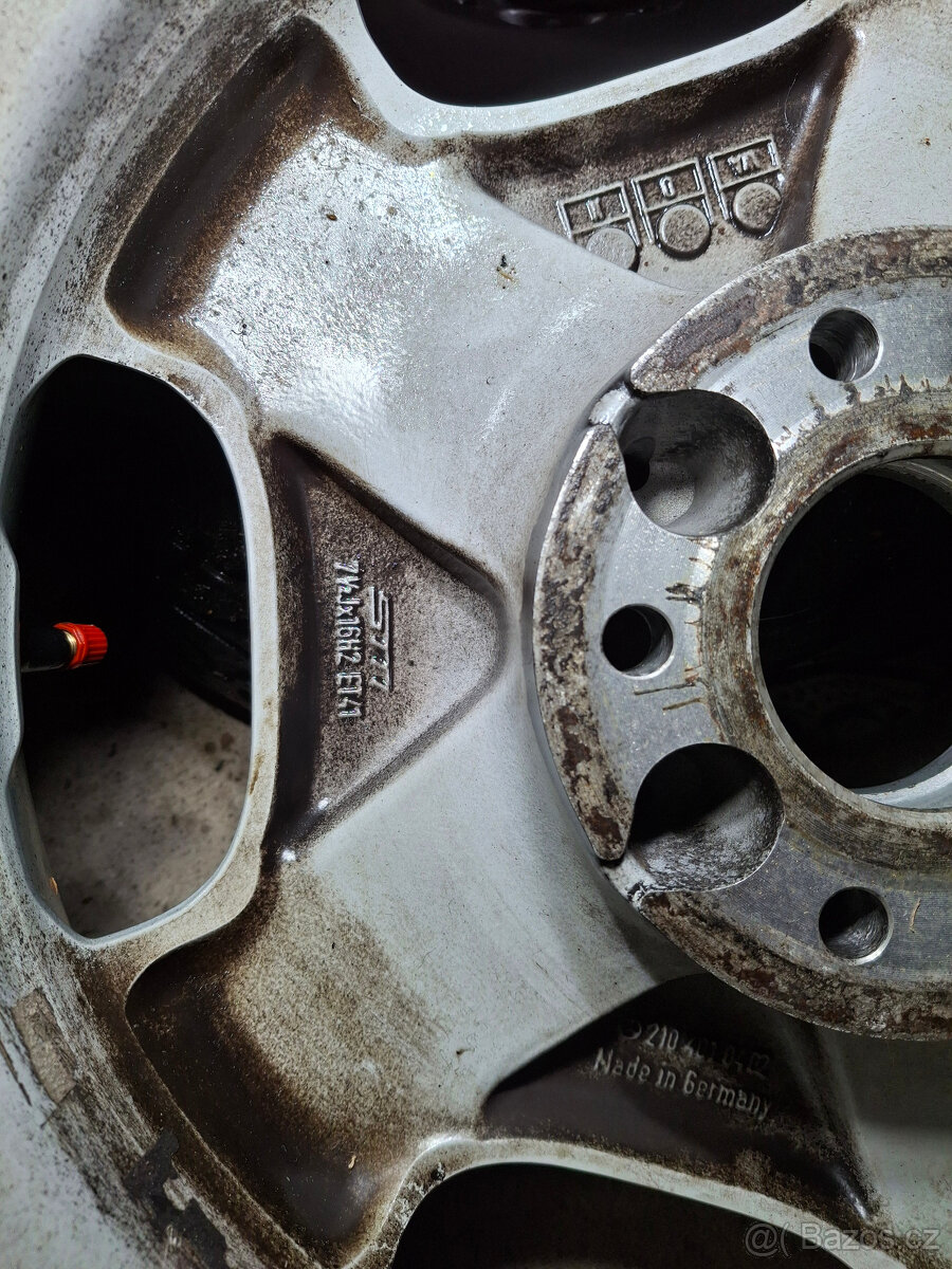 Alu kola mercedes benz složené ze dvou sad rozměry 7,5Jx16 - 5