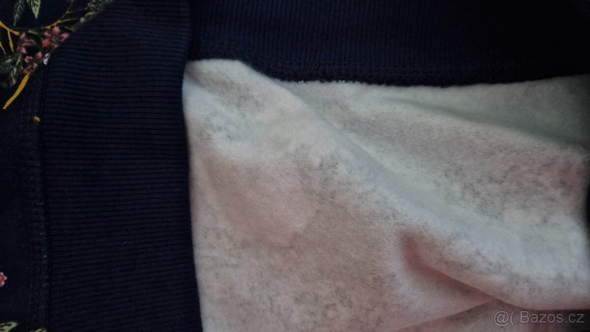 N.O.V.Á. dámská mikina House Brand vel.: XS - 5