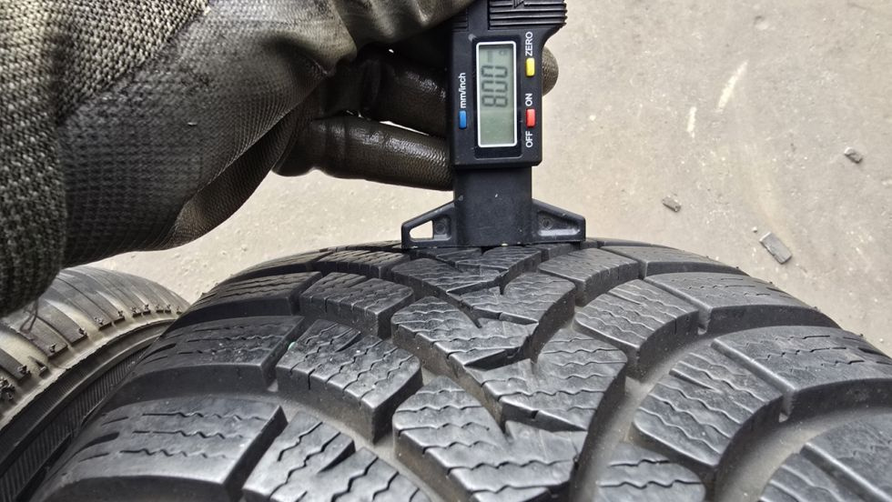 Zimní pneu 205/60/16 Falken - 5