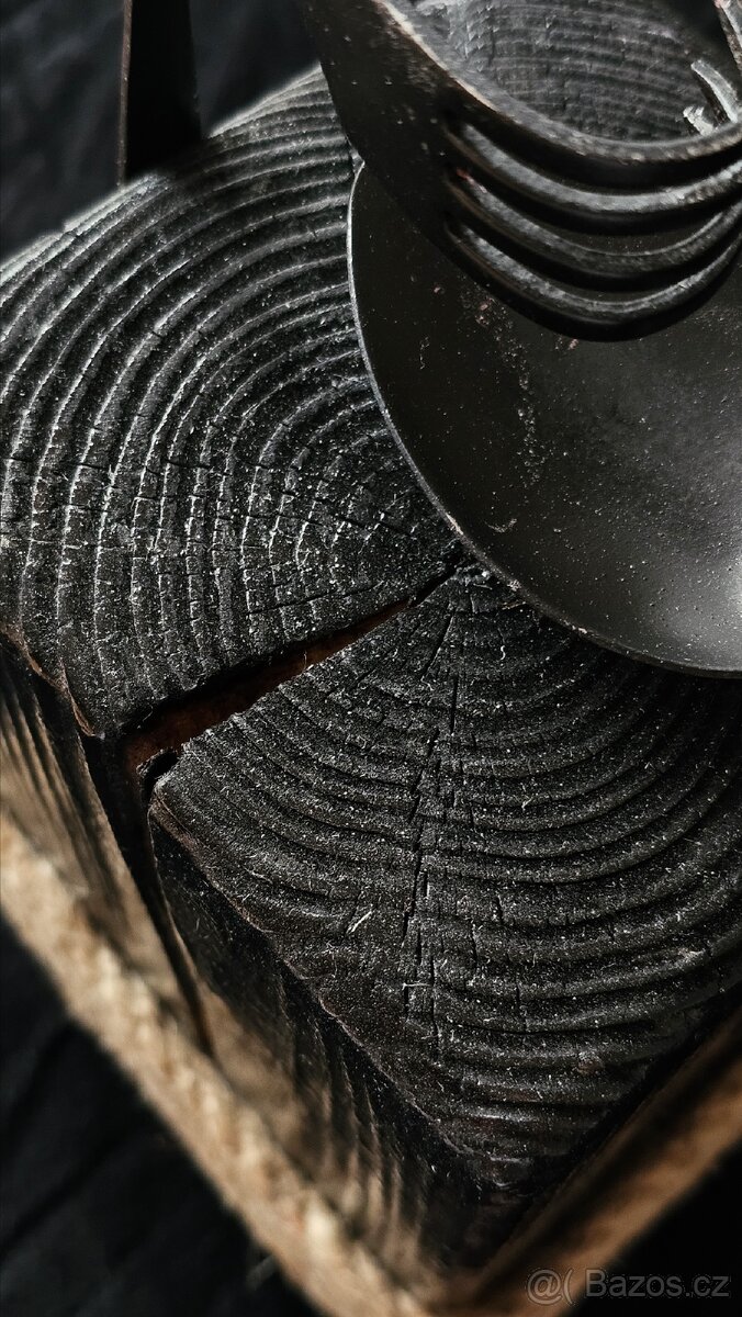 Svícen z přírodního dřeva - 5