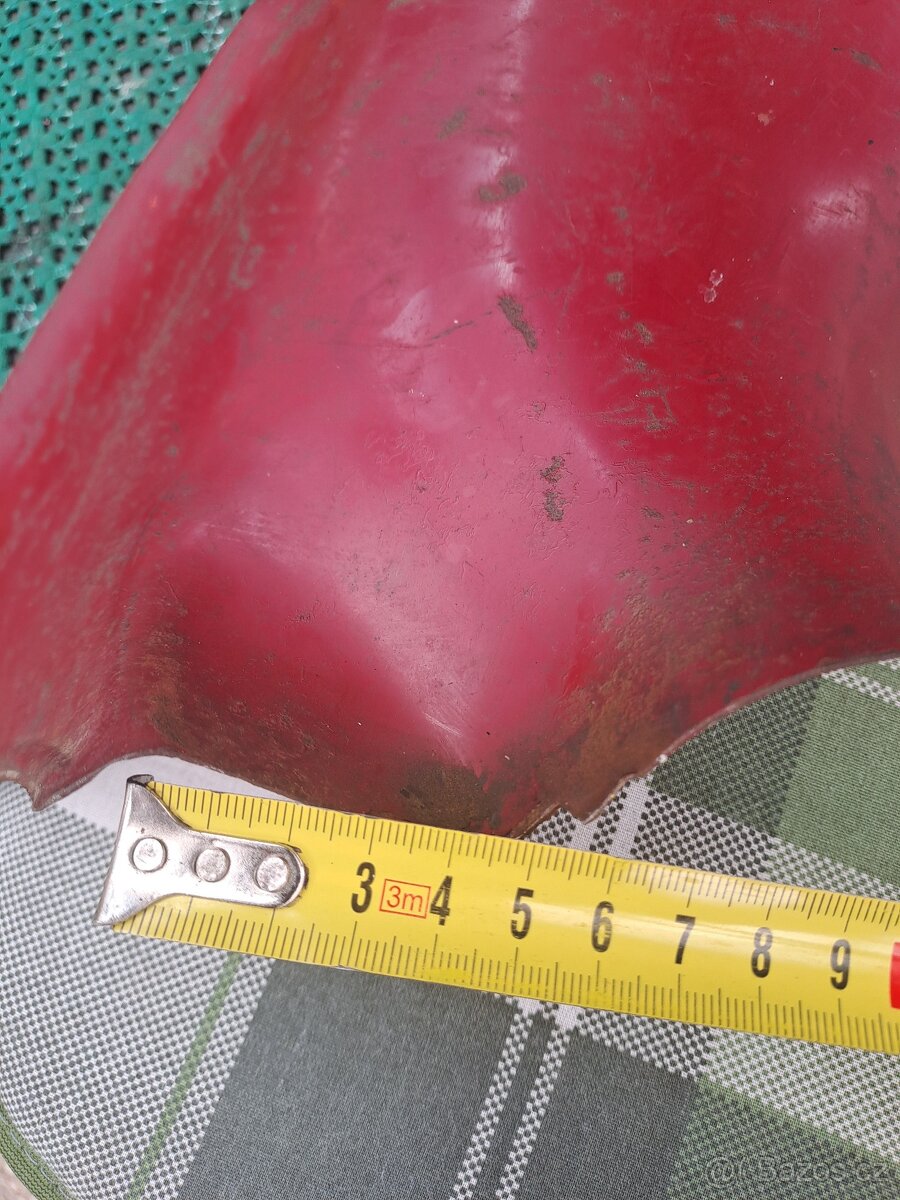 Podsedlový plech - 5