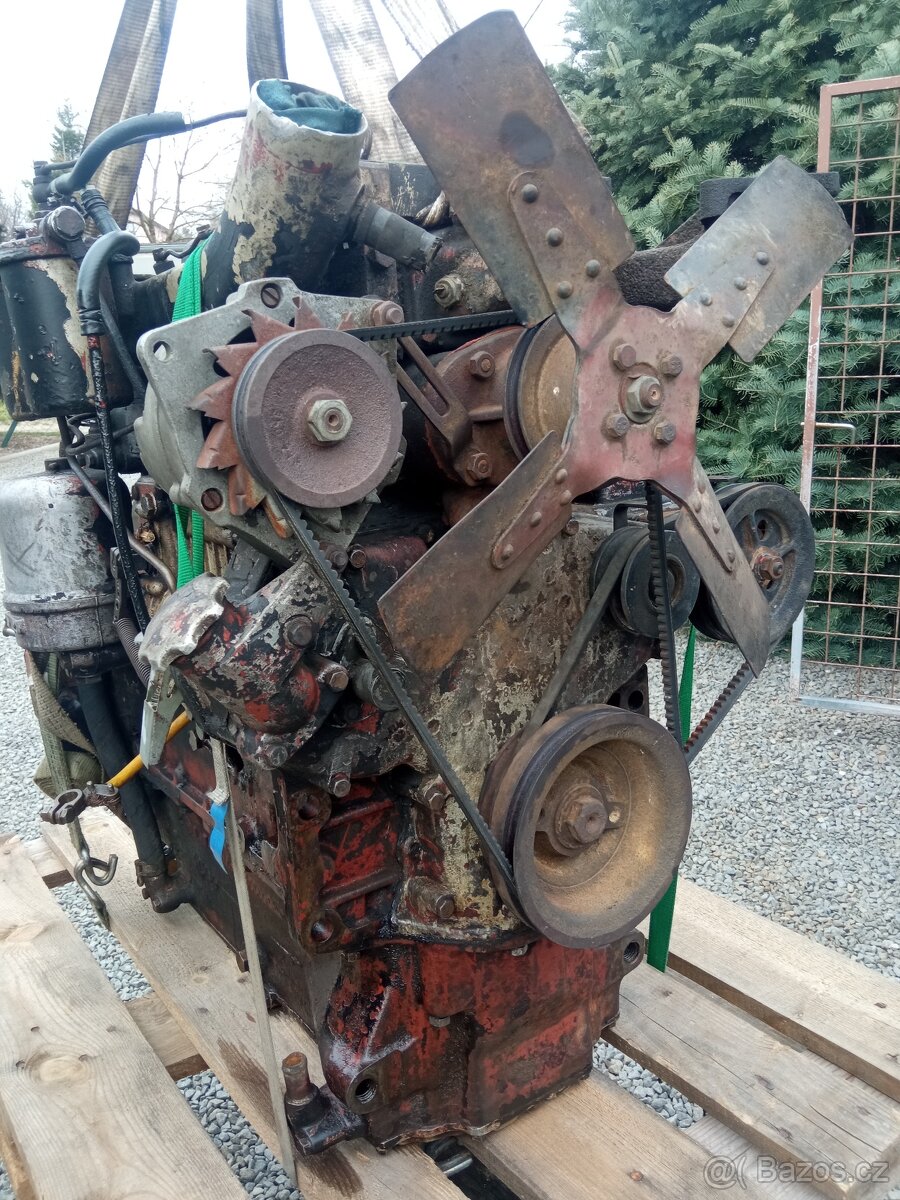 Motor zetor crystal 8011 - 5