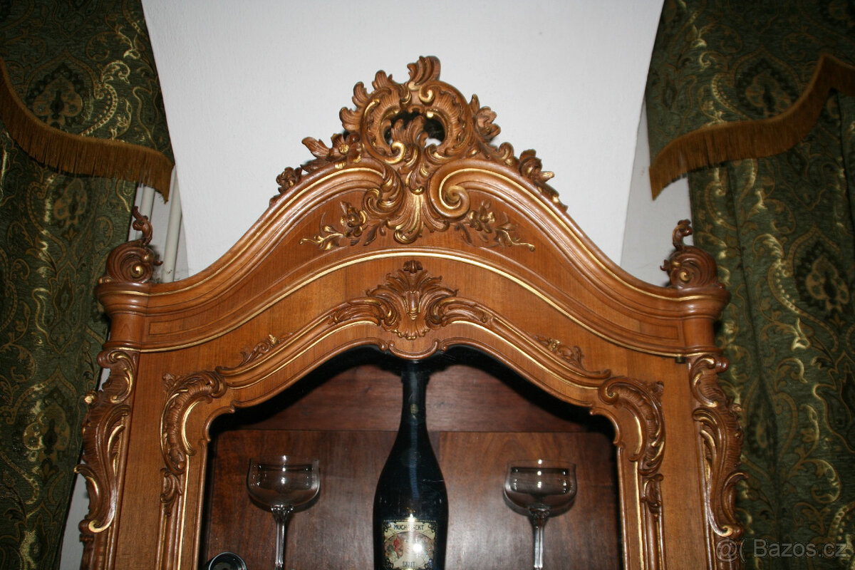 STAROŽITNÝ SKLENÍK - 5