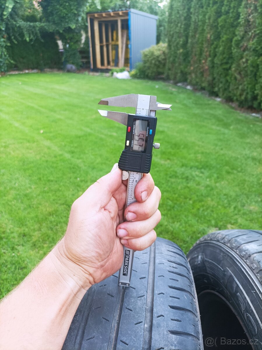 Letní pneu 215/70r15c - 5