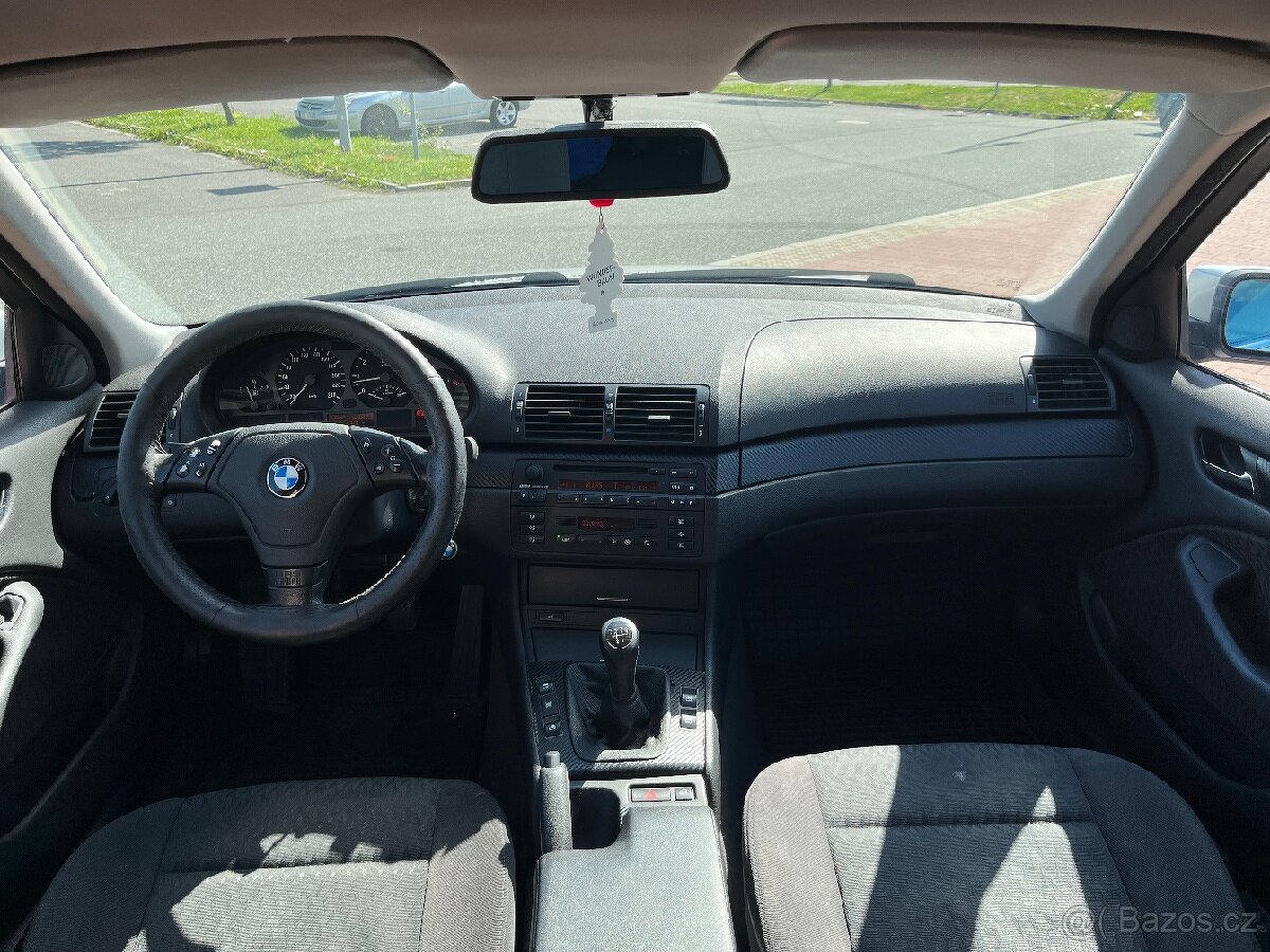 BMW E46 323i sedan - 5