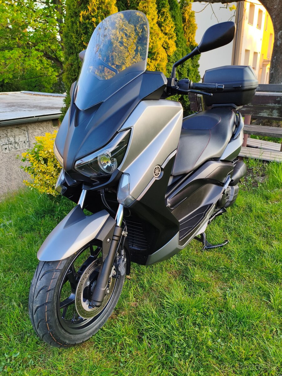 Yamaha X-Max 125i - 5