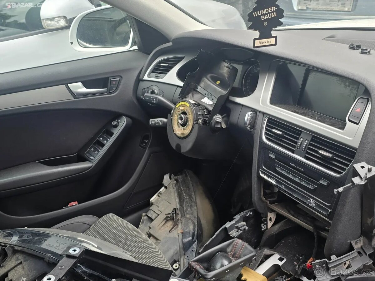 bouraná Audi A4 B8 - 5