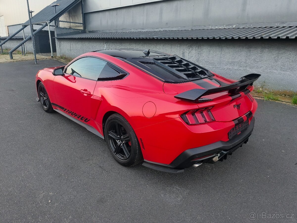 Ford Mustang 2025 2.3T Nový Model - 5