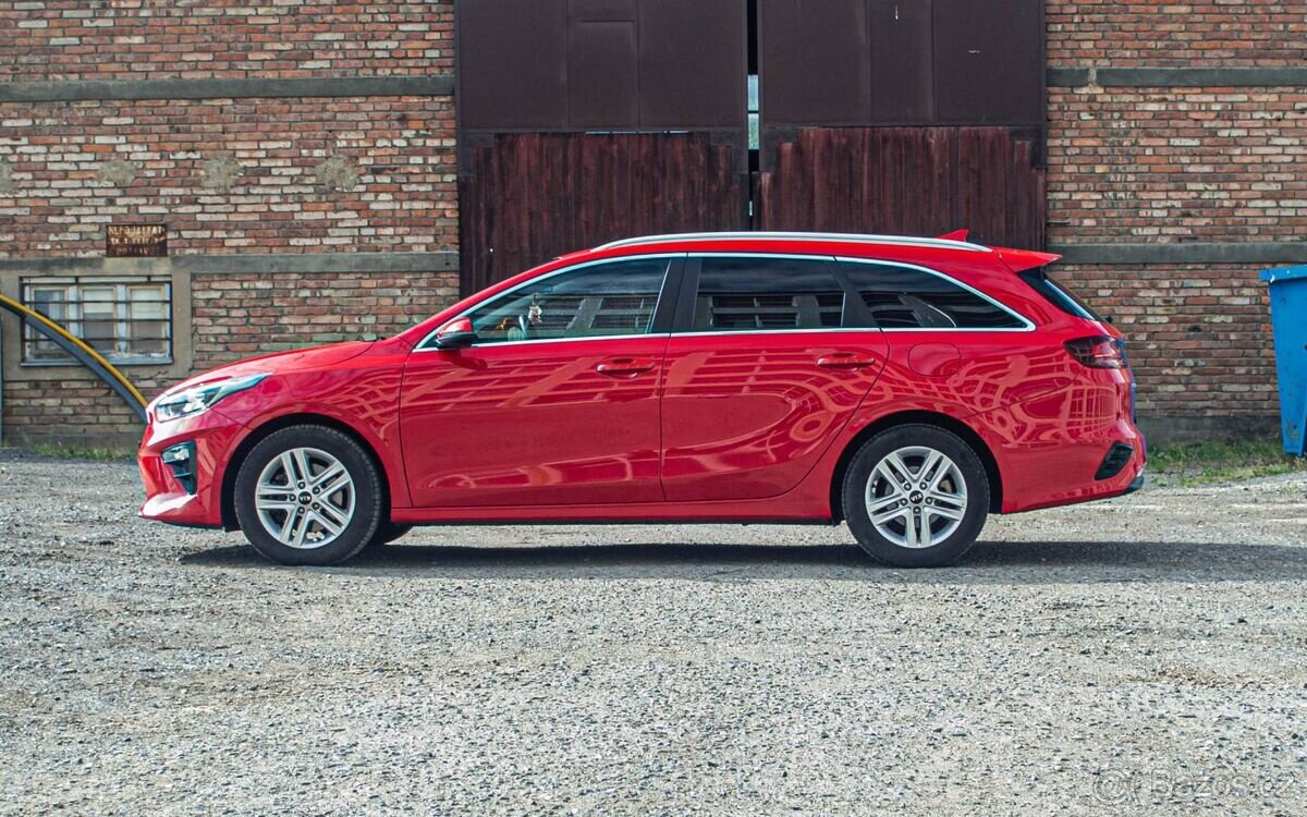 Kia Ceed SW 1.6 CRDi 136k Gold A/T - 5