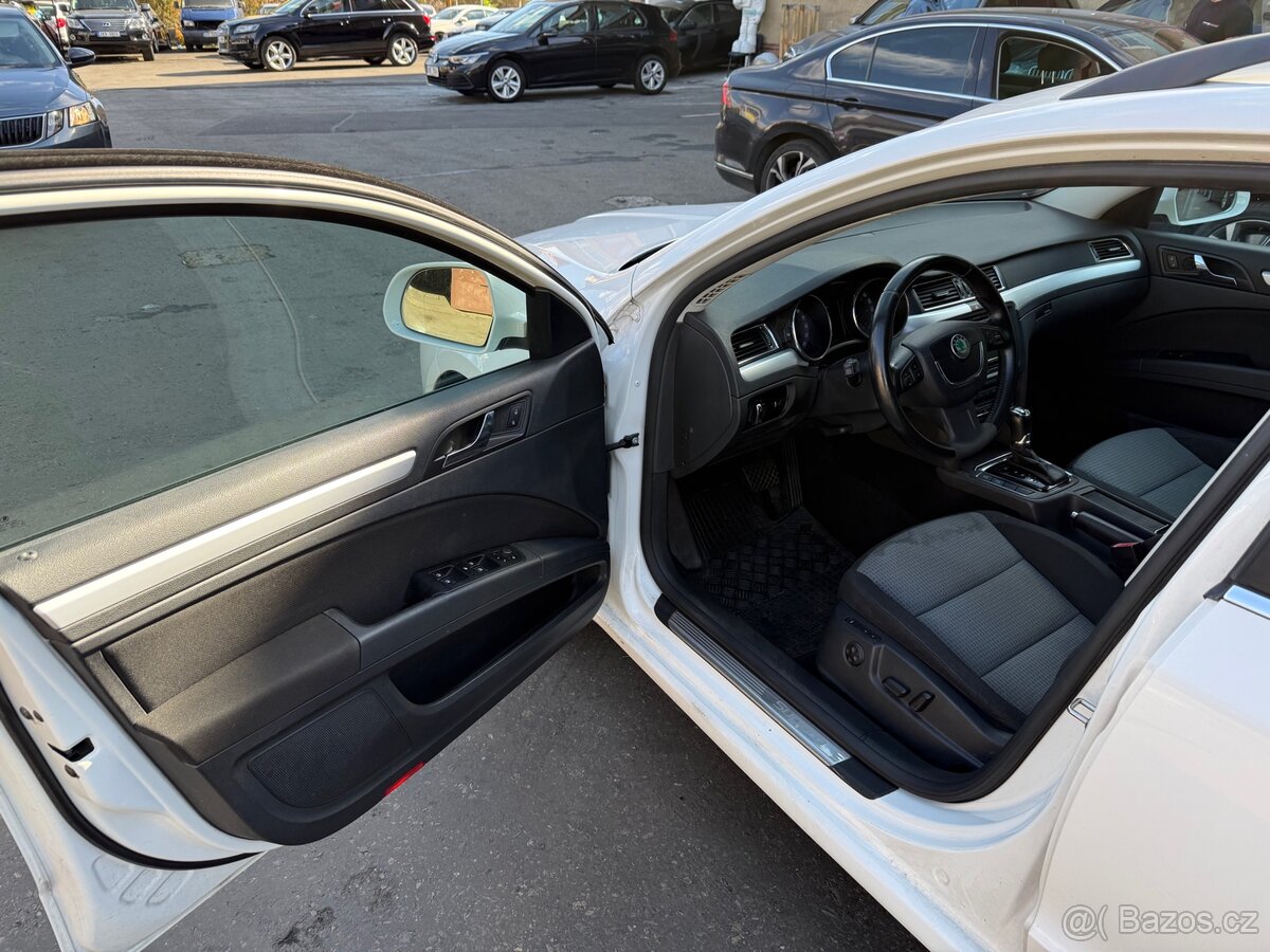 Škoda Superb 2 Kombi 4x4 - 5