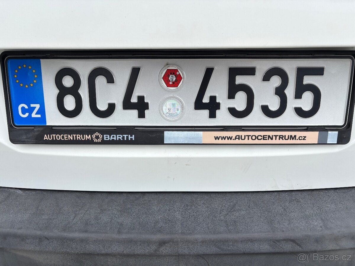 Peugeot 5008 1.2i 96kw 7 míst - 5