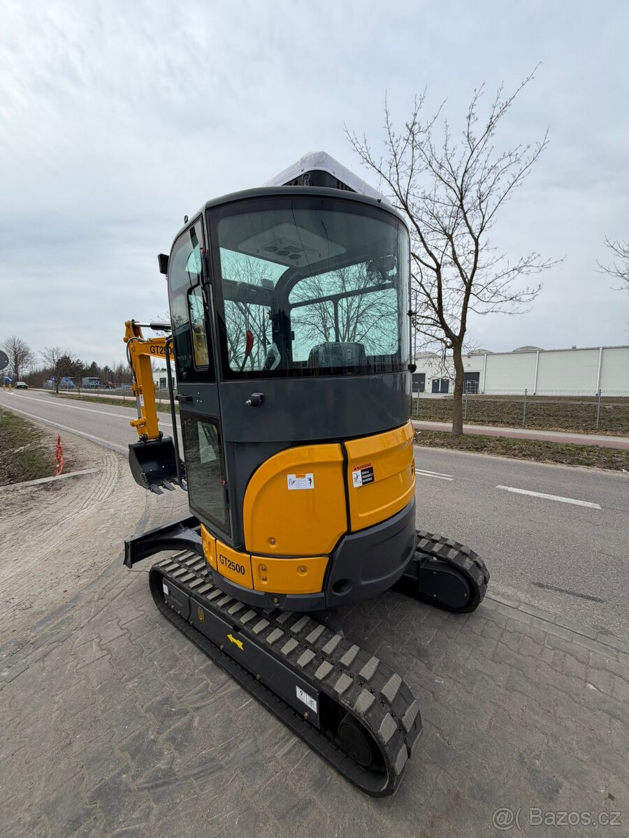 Minibáger GT25000 Gunter Grossmann - 5
