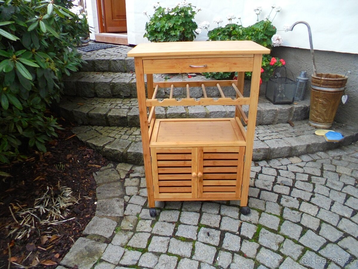 dřevěná kuchyňská skříňka - 5