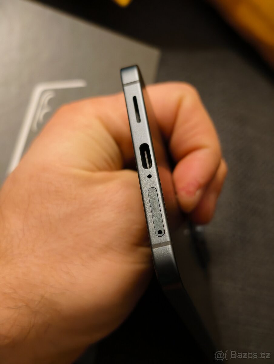 Samsung Galaxy S25 Edge 12GB/256GB, černý, záruka - 5