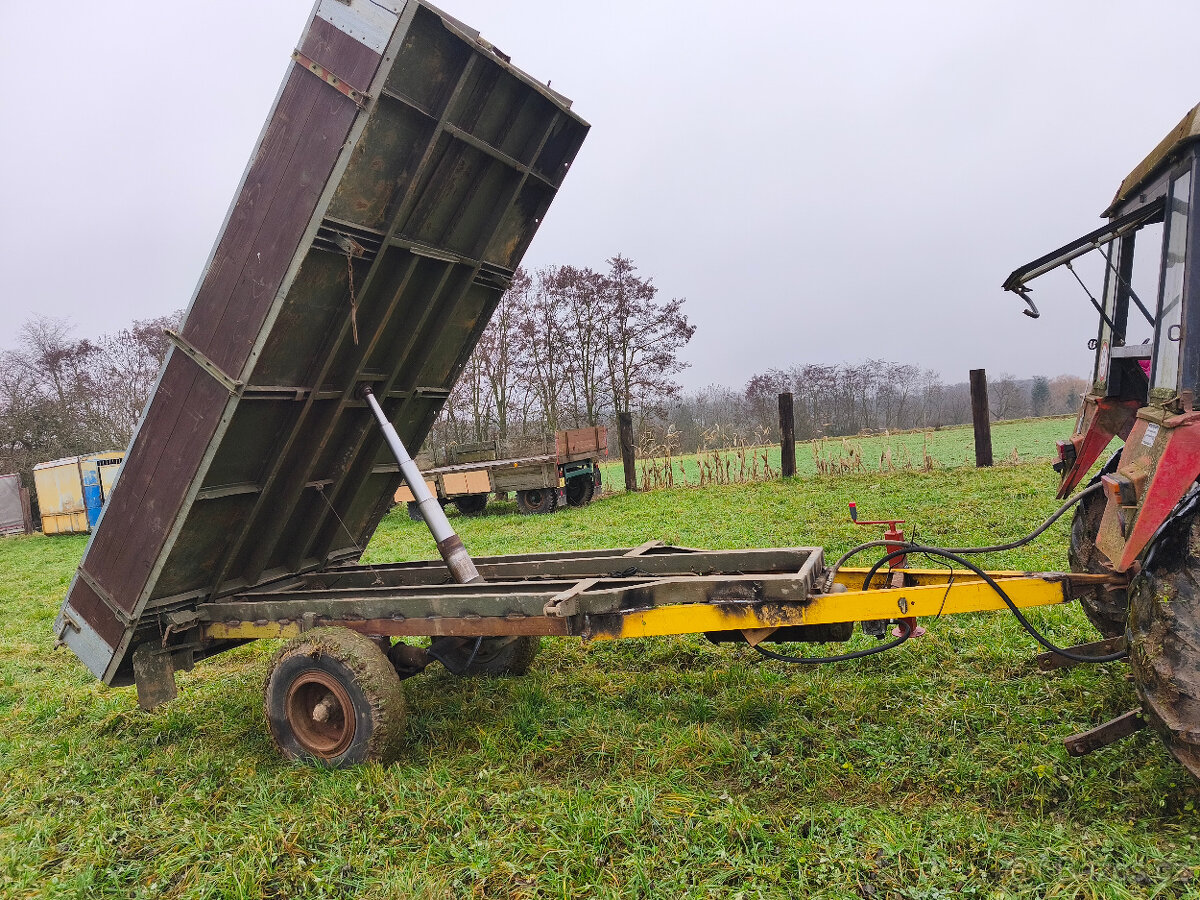 Přívěs za traktor, třístranný sklápěč,nosnost 4-5 tun, návěs - 5