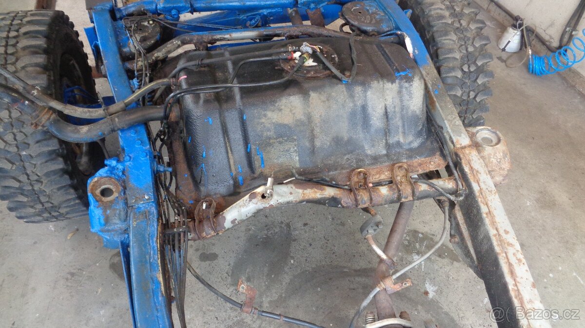 Suzuki Jimny diely 60 kw benzin - 5