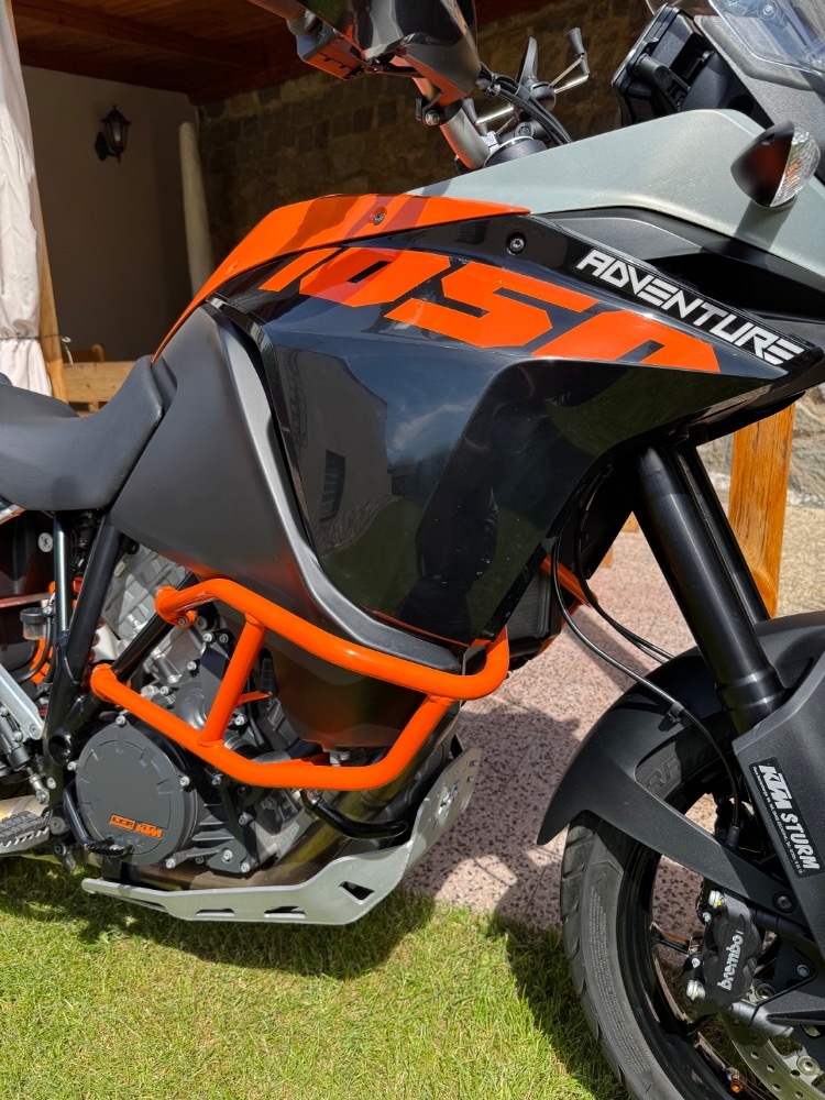 KTM 1050 Adventure 19tKm 1.maj.