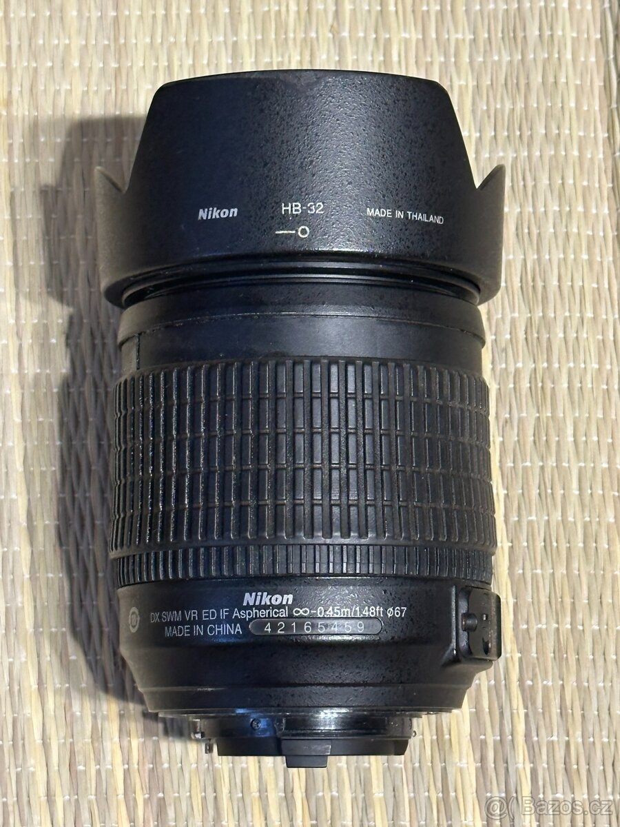 Nikon D700 s příslušenstvím - 5