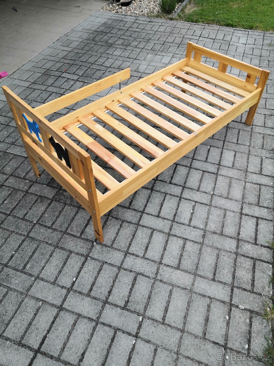 Postel dřevěná IKEA - 5