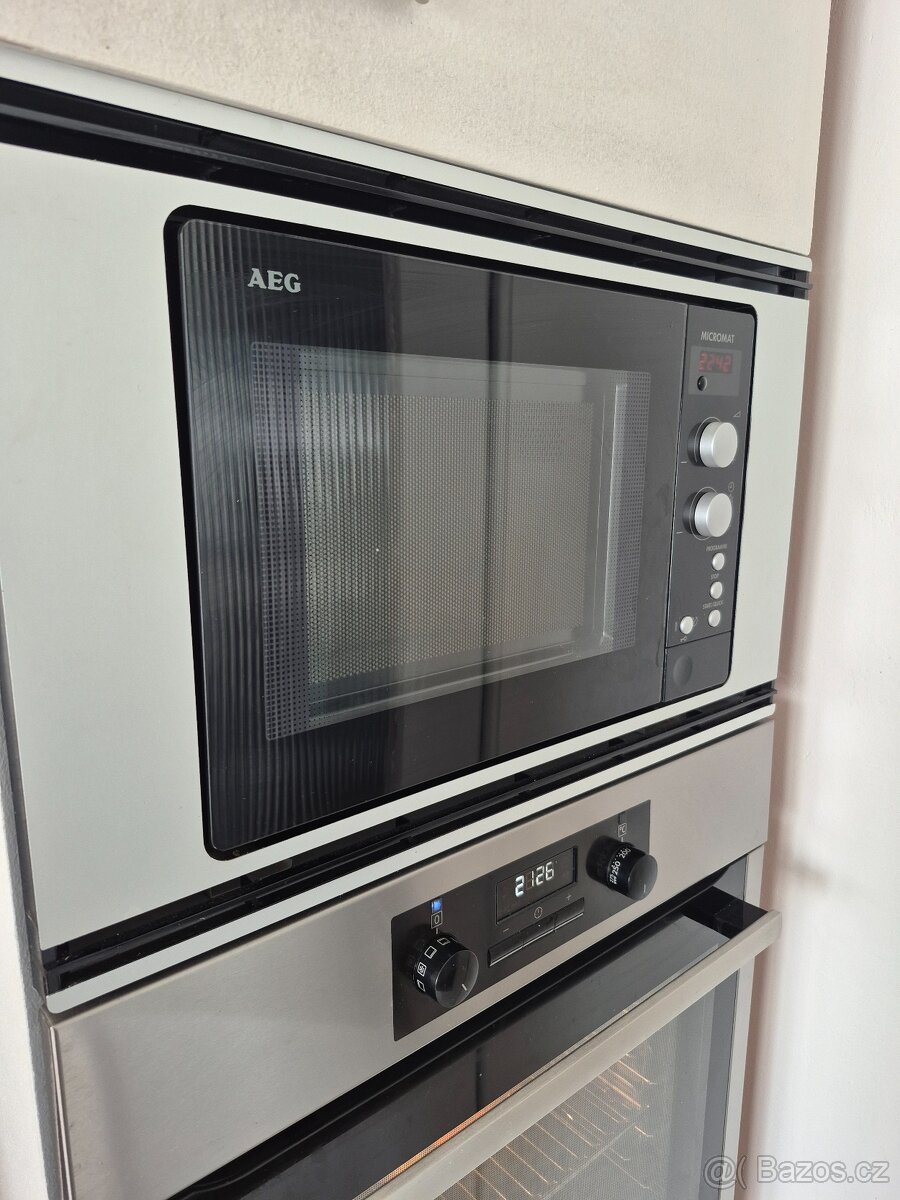 Mikrovlnná trouba AEG - 5