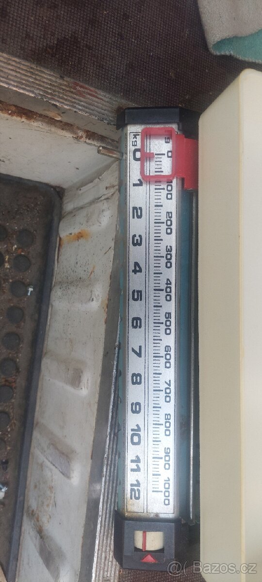 Domaci kuchynska vaha z dob CSSR - 5