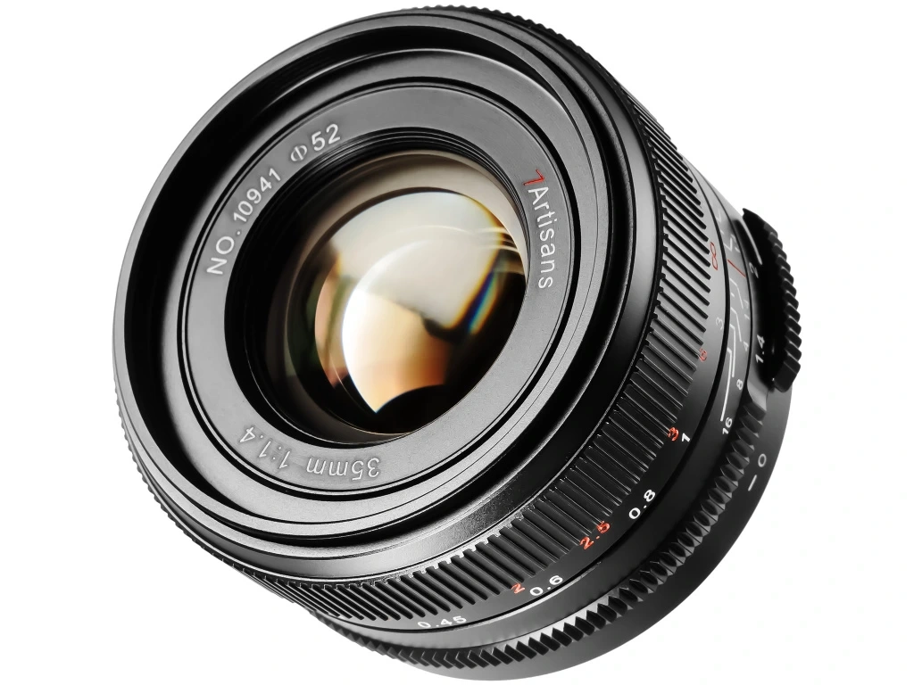 Prodám nově zakoupený Panasonic Lumix S9 + dva objektivy - 5