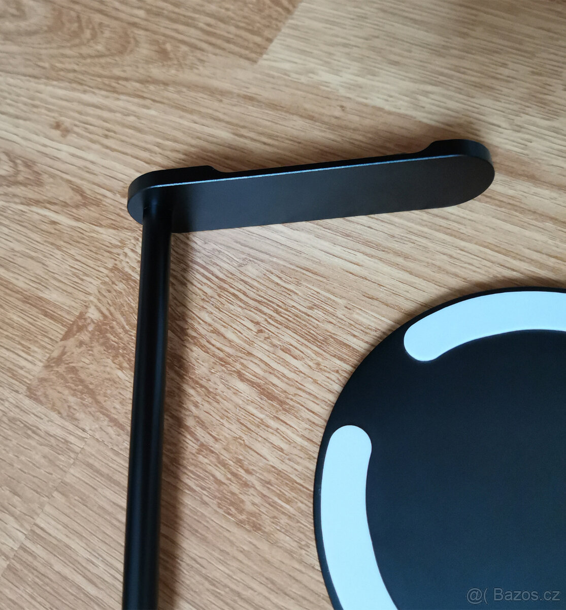 Stojan na sluchátka Audeze Mobius - 5