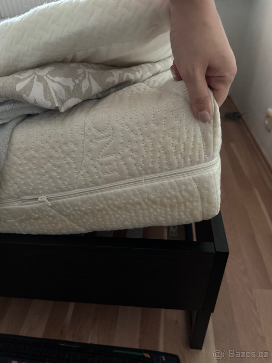 Postel Ikea 180x200 + rošty a matrace - 5