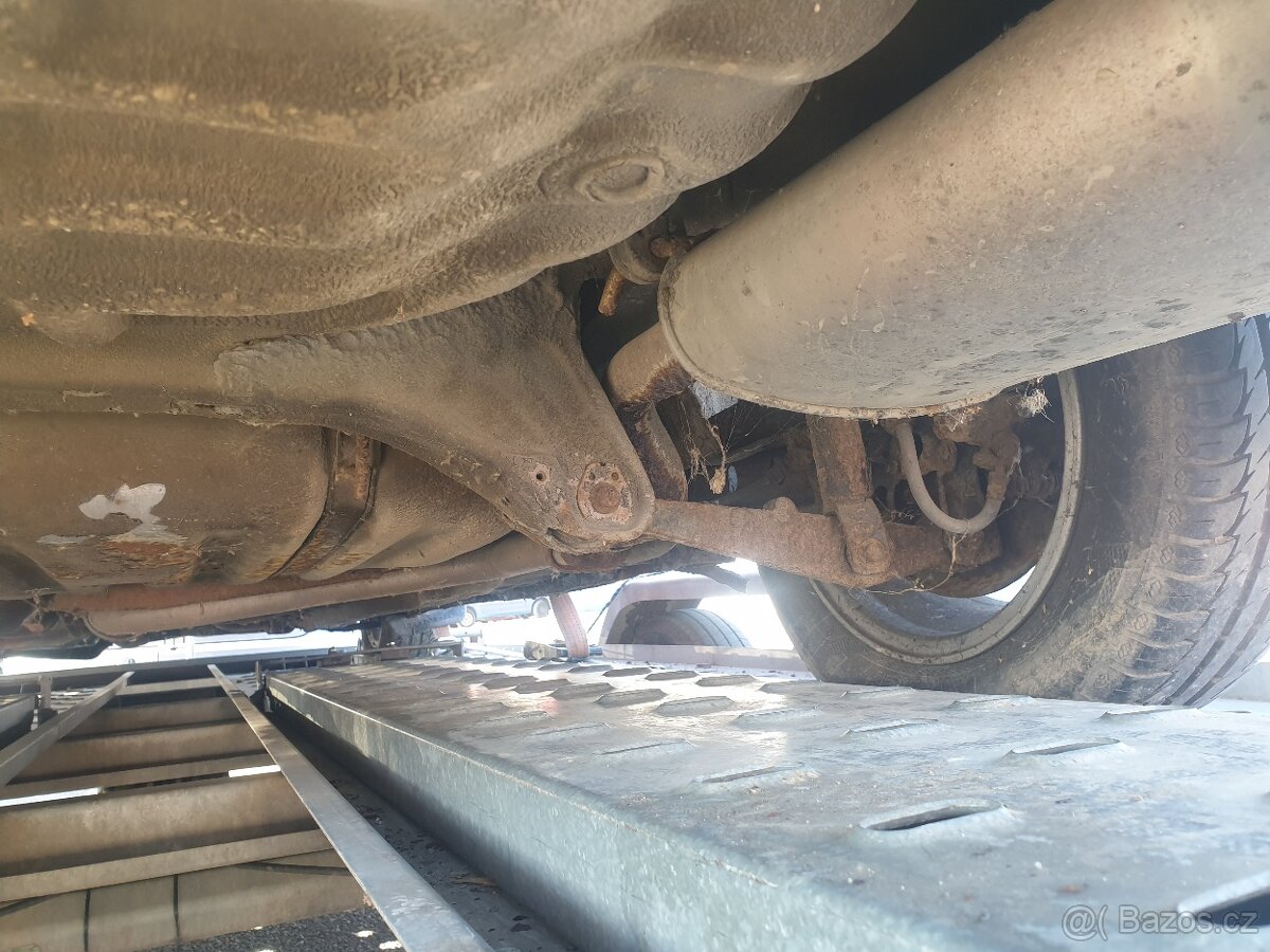 Concerto Honda 1.6 16V automat, nepojízdná - 5